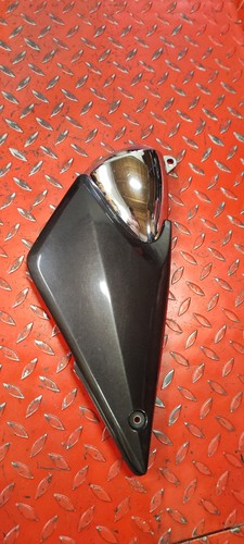 Carter sous selle gauche - selle,