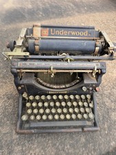 Vintage 1917 UNDERWOOD
