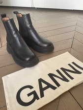 ganni 