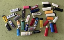 Lot de 35 briquets anciens