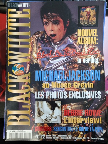 Magazine black white n 22 - magazine,