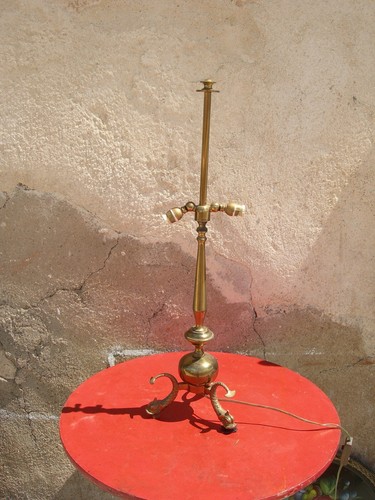 Pied lampe ancien - de,
