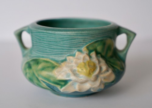 Vintage roseville usa pottery - roseville,