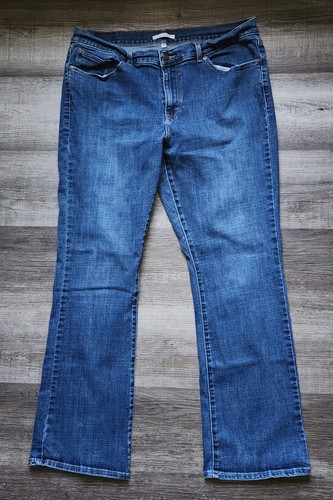 Levi women size - 16, classic