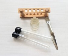 lot labo NEUF , tubes pyrex , porte éprouvette  , spatule , flacon pharmacie