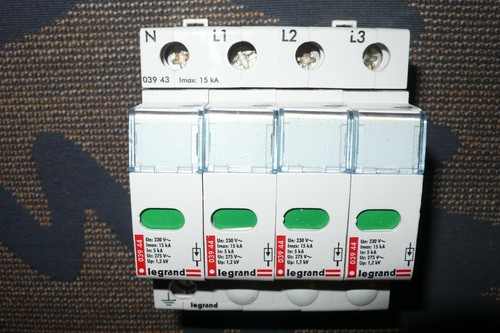Legrand 03943 parafoudre type - 03943,