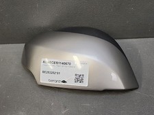 Coque rétroviseur droit -