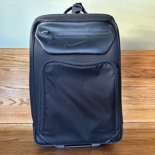 Nike carry roller bag - on,