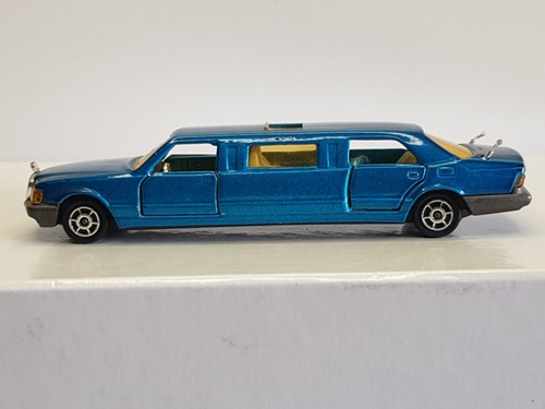 Majorette limousine mercedes - majorette,