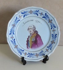 ASSIETTE DECORATIVE FAIENCE DE