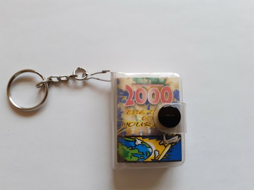 Joli ancien porte clés - et, porte-clés