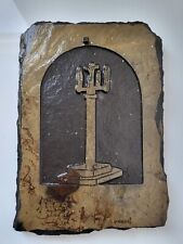 Bas relief plaque Ardoise croix crucifix Autel signé religion sculture gravure 