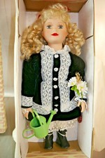 Mundia Porzelanpuppe Poupée Env. 43cm Robe de Jeune Fille de Fleur 90er Ans F3