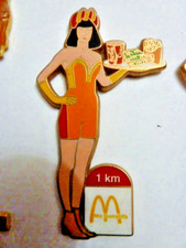 BIG PIN'S  PIN  UP / COCA COLA / MAC DONALD    /7cm x 4   /   RARE