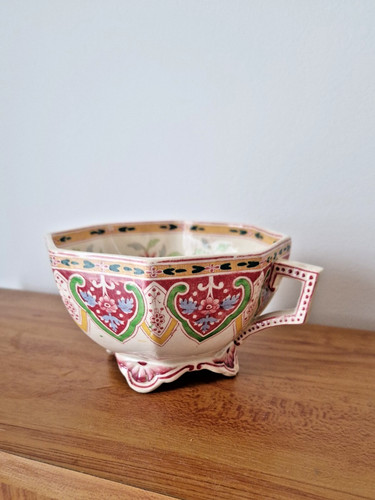 Tasse céramique ancienne