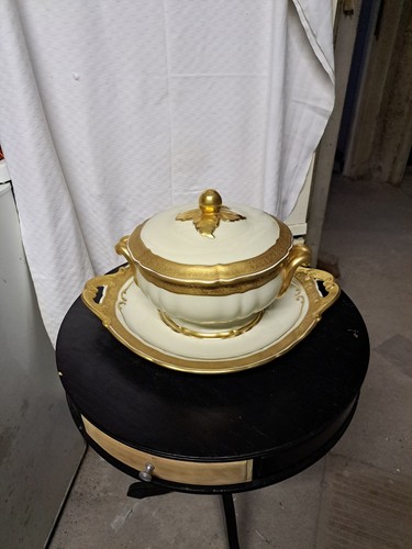 Soupiere avec plateau - soupiere,