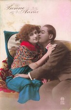 CPA FANTAISIE ROMANTISME JEUNE COUPLE CARTE DE VOEUX BONNE ANNEE