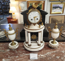 Horloge et garnitures XIXème