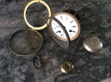 Mouvement de Paris pour pendule  Signée  F.Marti