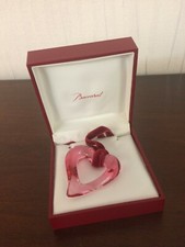 Pendentif Cœur en cristal de Baccarat   Couleur rose