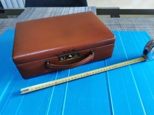 Valise en cuir  ou coffret