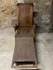 Chaise longue, transat ancien en rotin