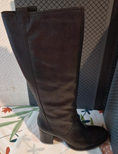 Bottes Femme en cuir noir avec