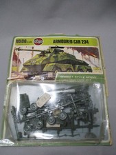 AH964 AIRFIX WWII WW2 ARMOURED CAR 234 01311-0 OO 1/76 HO 1/87 DIORAMA MAQUETTE