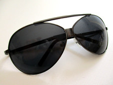 Lunettes de soleil anciennes