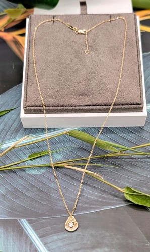 Collier pendentif sur chaîne - collier,