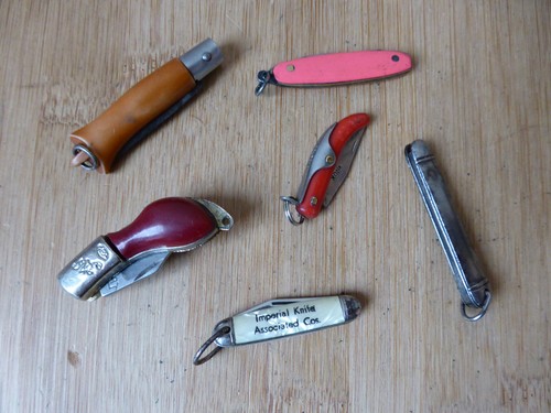 Lot petits couteaux - , pliants