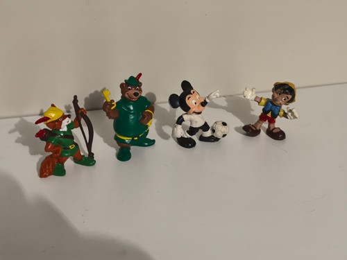 Lot figurines vintage univers - lot,