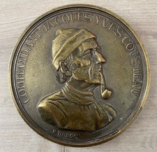 MEDAILLE EN BRONZE DU COMMANDANT JACQUES YVES COUSTEAU LA CALYPSO par R. DUBOC