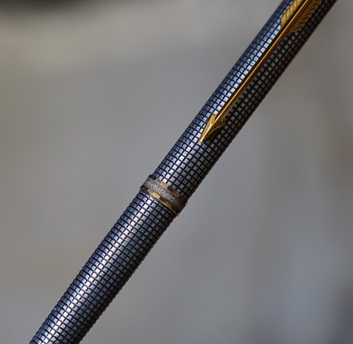 Tres beau stylo bille parker - stylo,