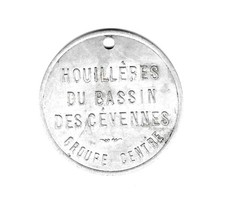 RARE JETON DE BOIS DES