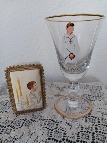 Verre pied boite - boite, a
