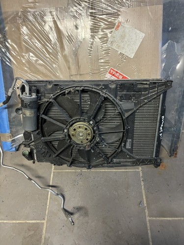 Bloc radiateur eau clim - bloc,