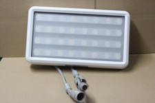 HS / pour pieces - FOR PARTS ONLY  :  Projecteur LED Tricolor MARTIN TRIPIX WASH