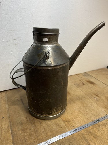 Old tool outil - old,