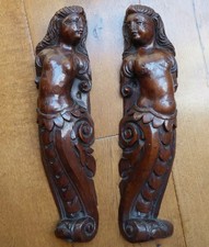 Paire de caryatides en noyer sculpté Italie XVIe siècle - Haute époque 16th c.