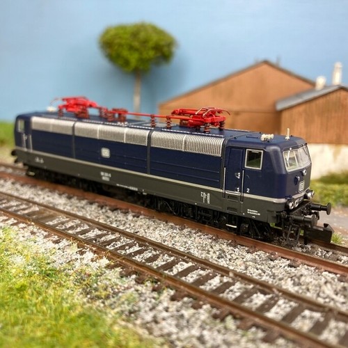 Locomotive électrique - , br