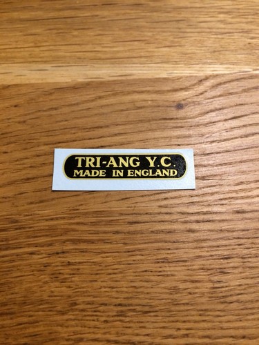 Transfert logo tri ang - transfert, c