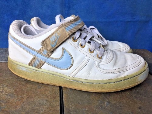 Shoe sale nike swoosh - shoe,