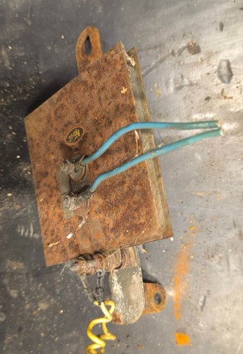 Gros regulateur dans boite - #,