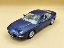1/18 BMW 850i Coupé Bleu 1990 Revell