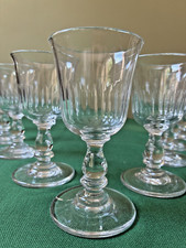 9 verres Baccarat forme Tulipe - H : 11,6 cm