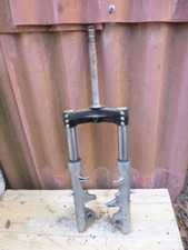 FOURCHE SCOOTER GILERA GP800