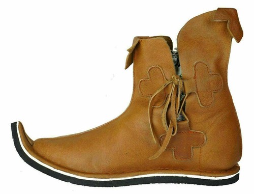 Chaussures cuir médiéval - cuir,