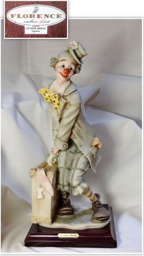 Statue clown porcelaine