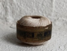 Ancienne bobine de fil de lin beige " Aux pelotes d'Or 80 " - couture, mercerie